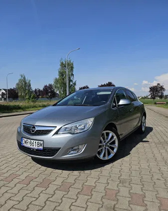 śląskie Opel Astra cena 21500 przebieg: 232000, rok produkcji 2009 z Wrocław